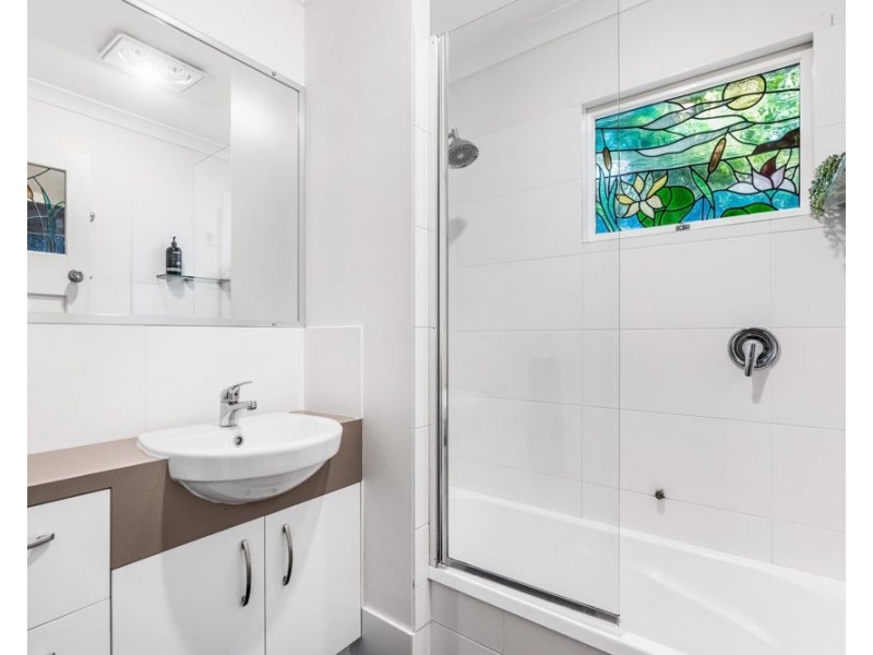 143 Sibley Road, Wynnum West QLD 4178