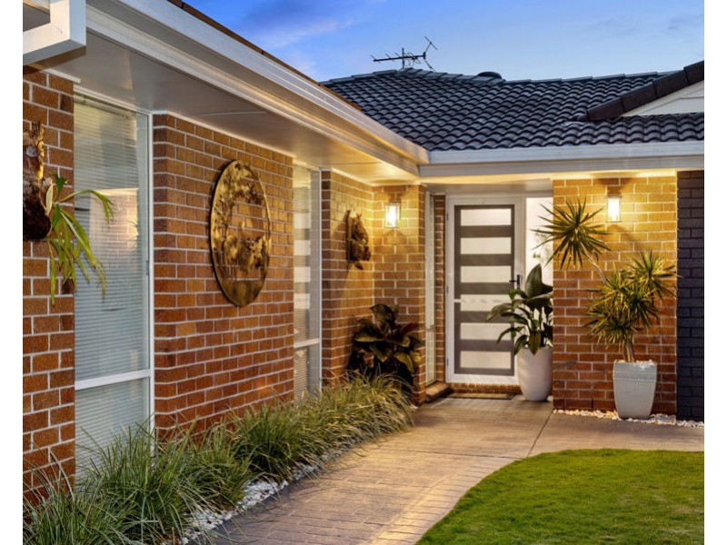 6 Rudkin Street, Wakerley QLD 4154