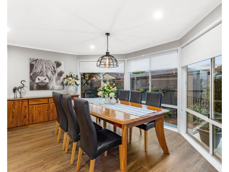 6 Rudkin Street, Wakerley QLD 4154