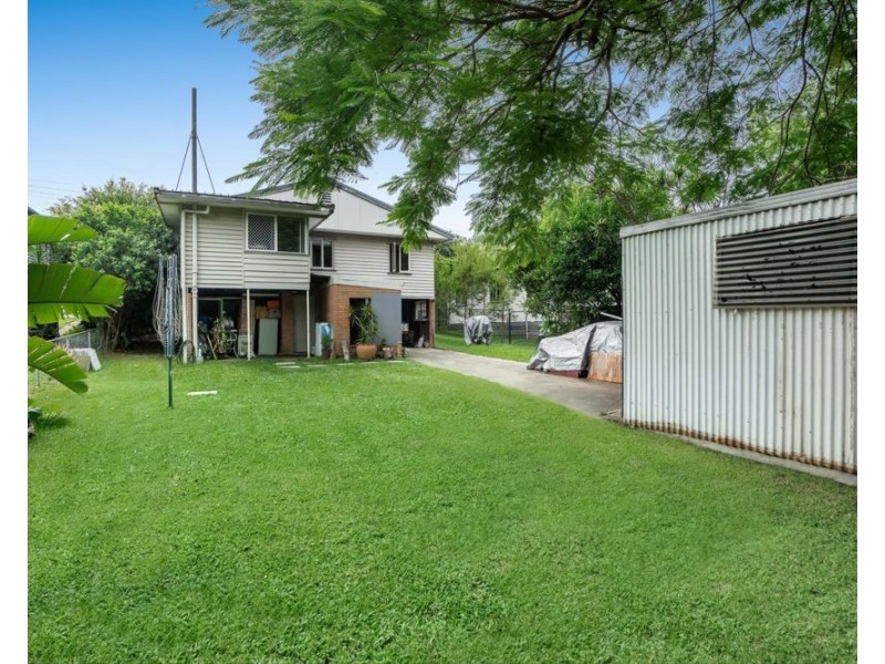 21 Wyeth Street, Wynnum QLD 4178