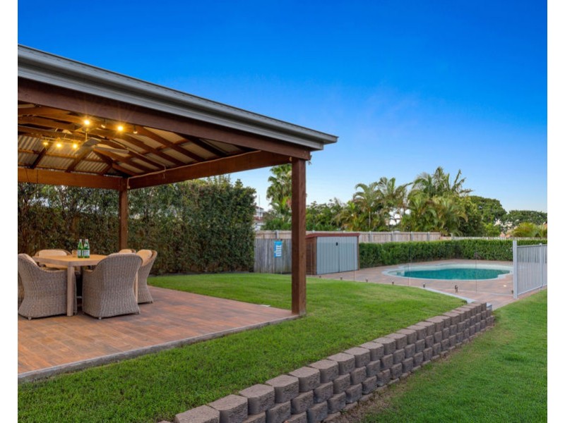 10 Olinda Street, Carina QLD 4152