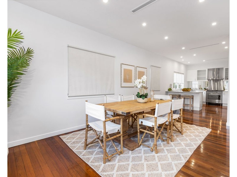 10 Olinda Street, Carina QLD 4152