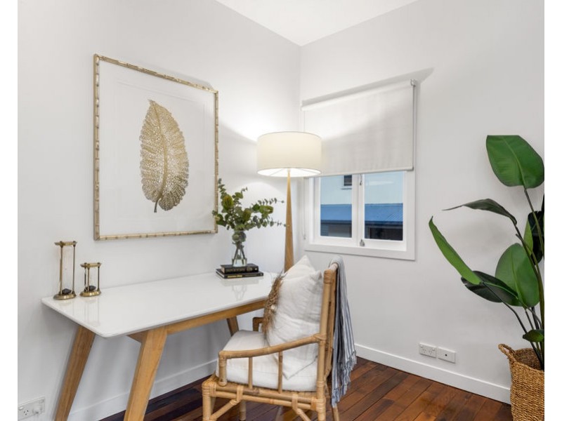 10 Olinda Street, Carina QLD 4152