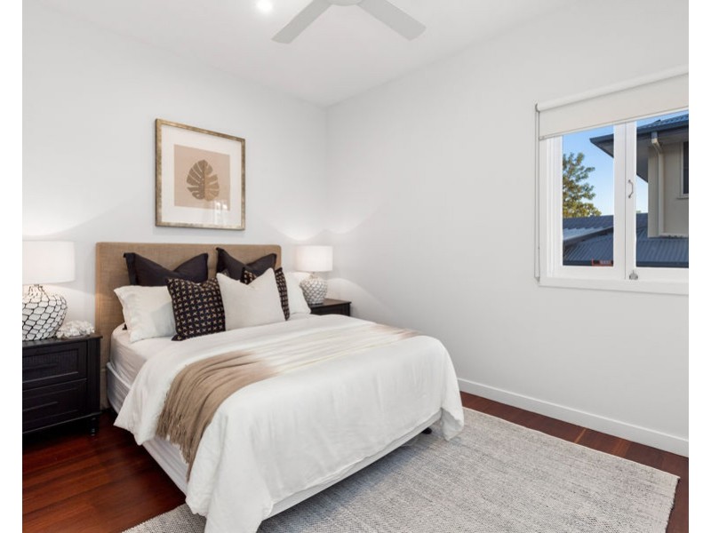 10 Olinda Street, Carina QLD 4152