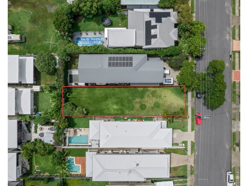 17 Cedar Street, Wynnum QLD 4178