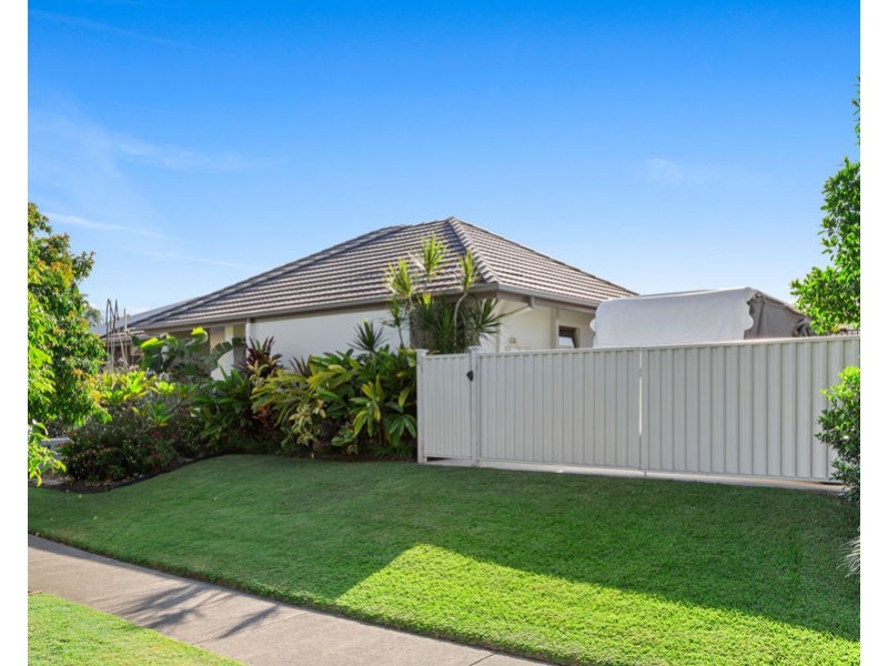 11 Mossvale Drive, Wakerley QLD 4154