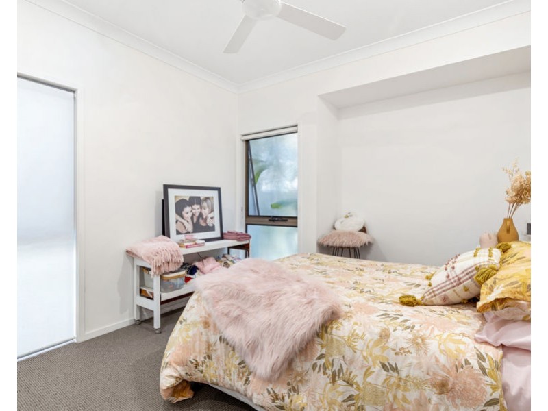 11 Mossvale Drive, Wakerley QLD 4154