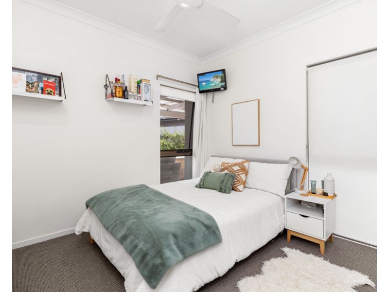 11 Mossvale Drive, Wakerley QLD 4154