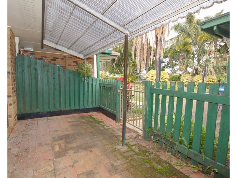 15 Carmichael Court, Wynnum West QLD 4178