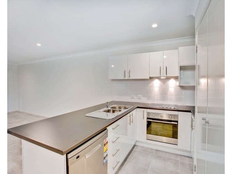 40 Harman Street, Manly QLD 4179