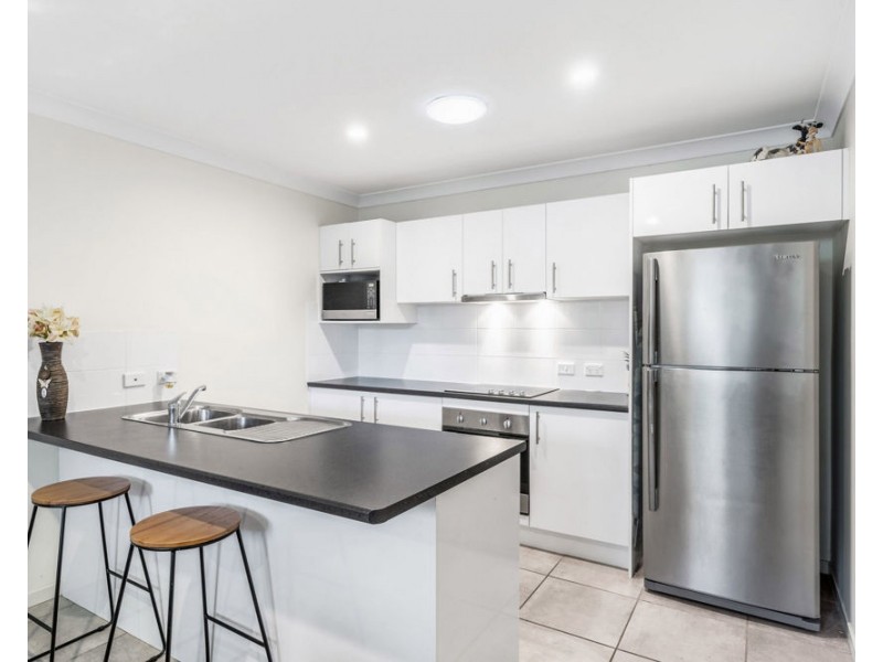 40 Harman Street, Manly QLD 4179