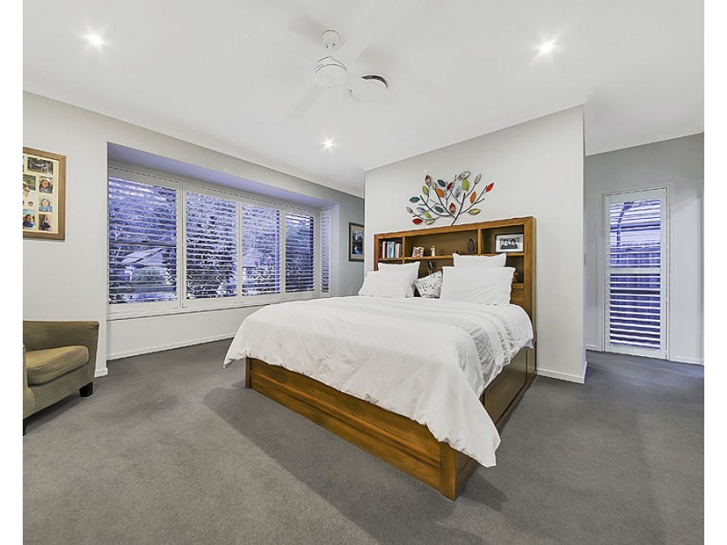 69 Watervale Pde, Wakerley QLD 4154