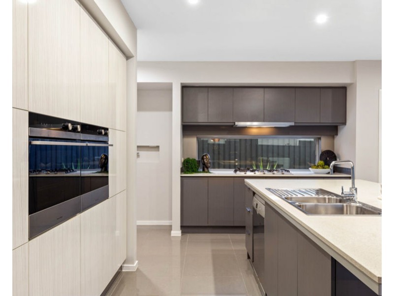 130 Feathertail Place, Wakerley QLD 4154