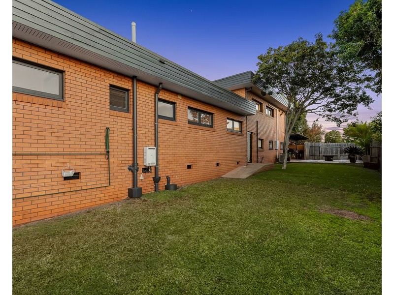 23 Attey Street, Manly West QLD 4179