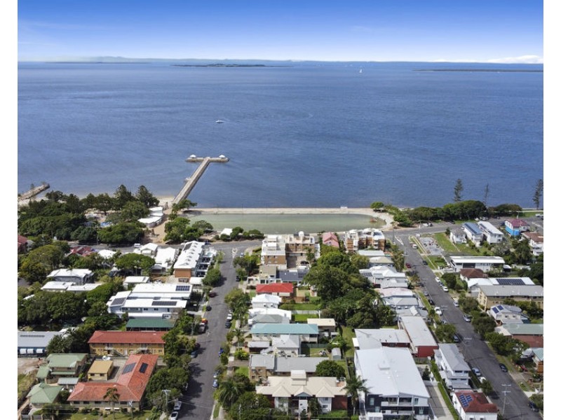 1/28 Edith Street, Wynnum QLD 4178