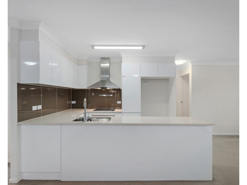 4/54 Yamboyna Street, Manly QLD 4179