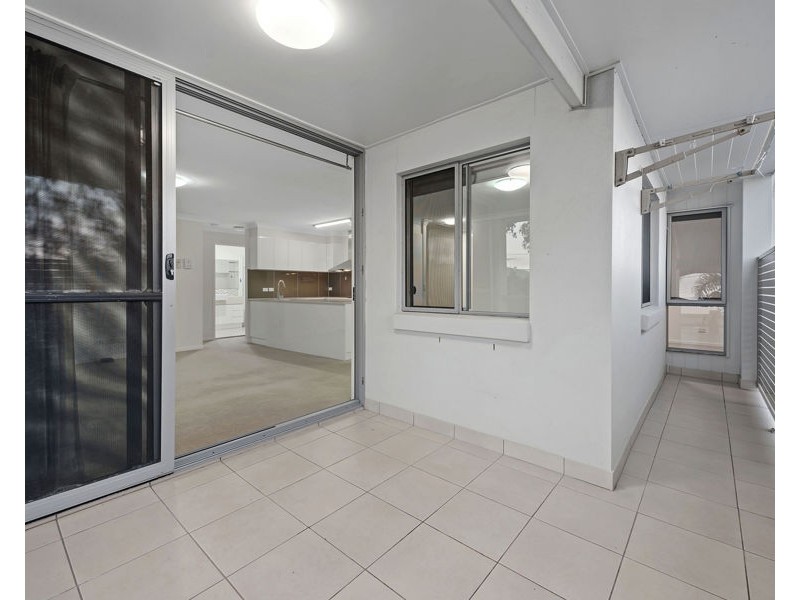4/54 Yamboyna Street, Manly QLD 4179