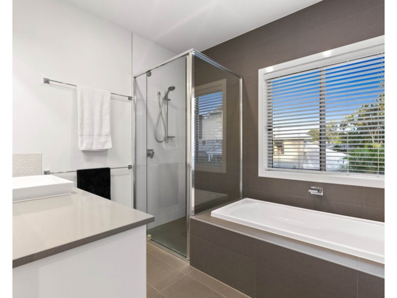 86 Feathertail Place, Wakerley QLD 4154