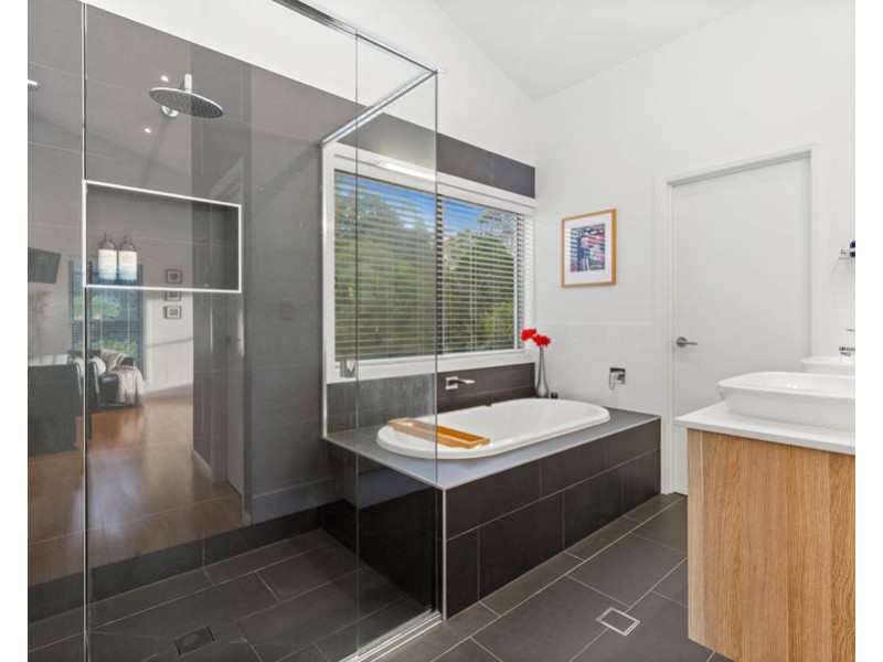 86 Feathertail Place, Wakerley QLD 4154