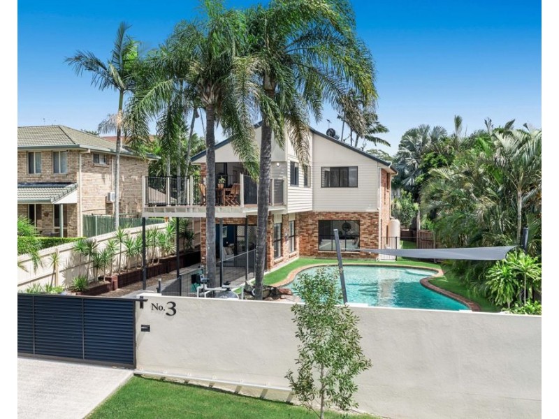 3 Brennan Place, Lota QLD 4179