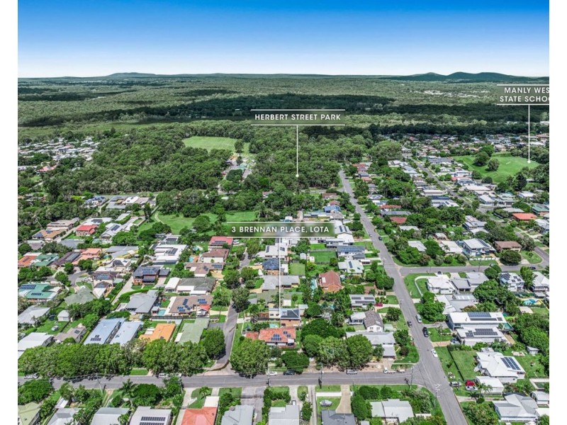 3 Brennan Place, Lota QLD 4179