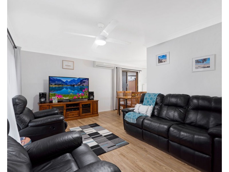 15 Caloundra Street, Manly West QLD 4179