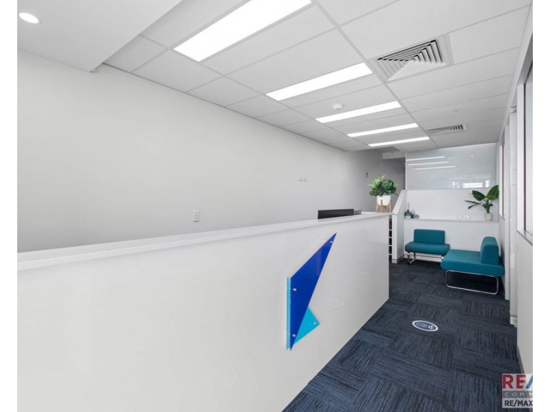 207 Logan Road, Woolloongabba QLD 4102