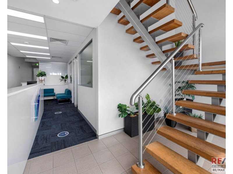 207 Logan Road, Woolloongabba QLD 4102