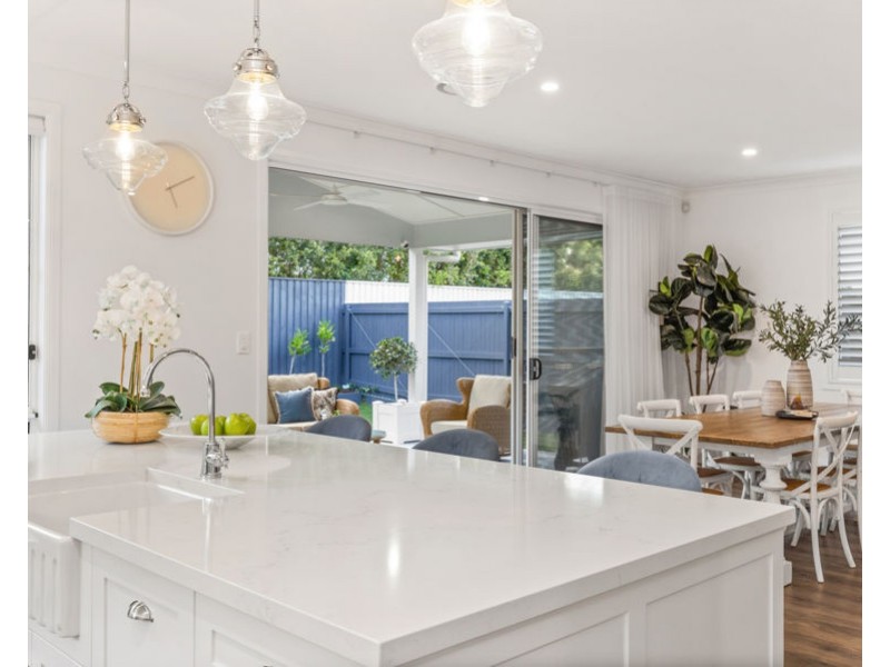 3 Eucalypt Street, Wakerley QLD 4154