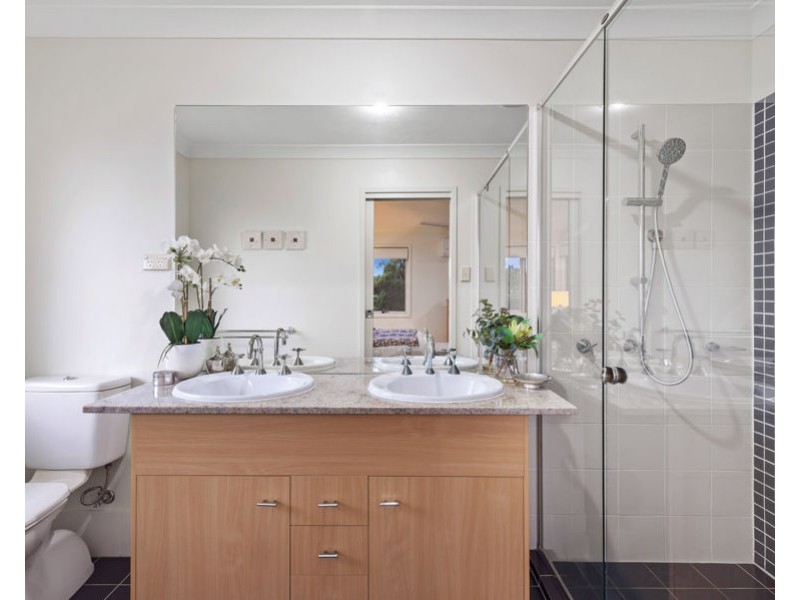 34 Yarra Road, Wakerley QLD 4154