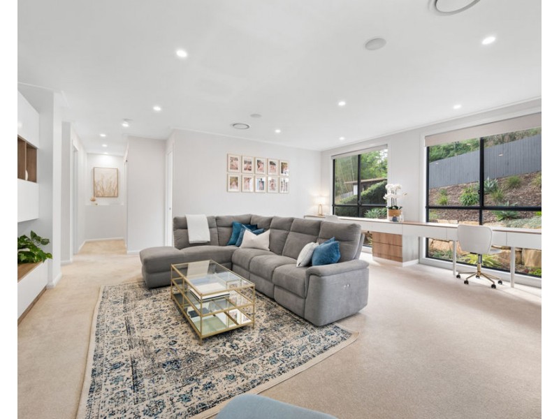 15a Holyoake Drive, Daisy Hill QLD 4127