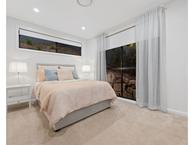 15a Holyoake Drive, Daisy Hill QLD 4127