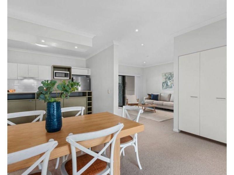 8/82 Bay Terrace, Wynnum QLD 4178