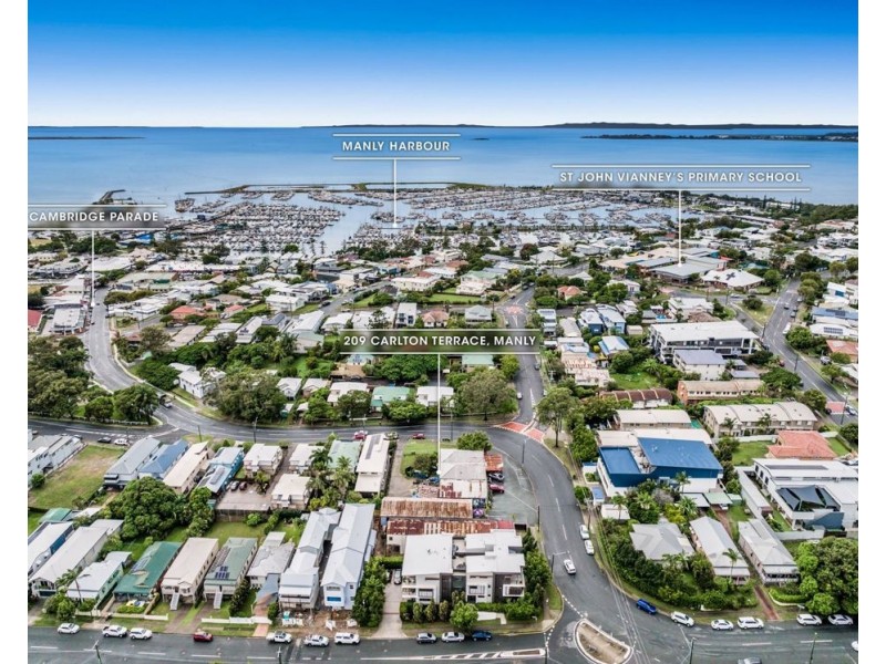 209 Carlton Terrace, Manly QLD 4179