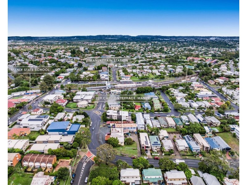 209 Carlton Terrace, Manly QLD 4179