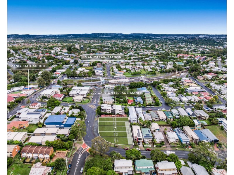 209 Carlton Terrace, Manly QLD 4179