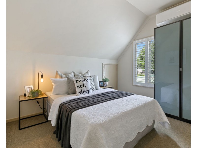 14 Manly Street, Birkdale QLD 4159