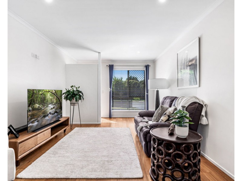 5 Janine Street, Wynnum West QLD 4178