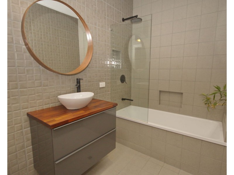 17 Joffre Street, Wynnum QLD 4178