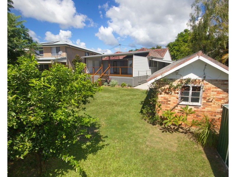 17 Joffre Street, Wynnum QLD 4178