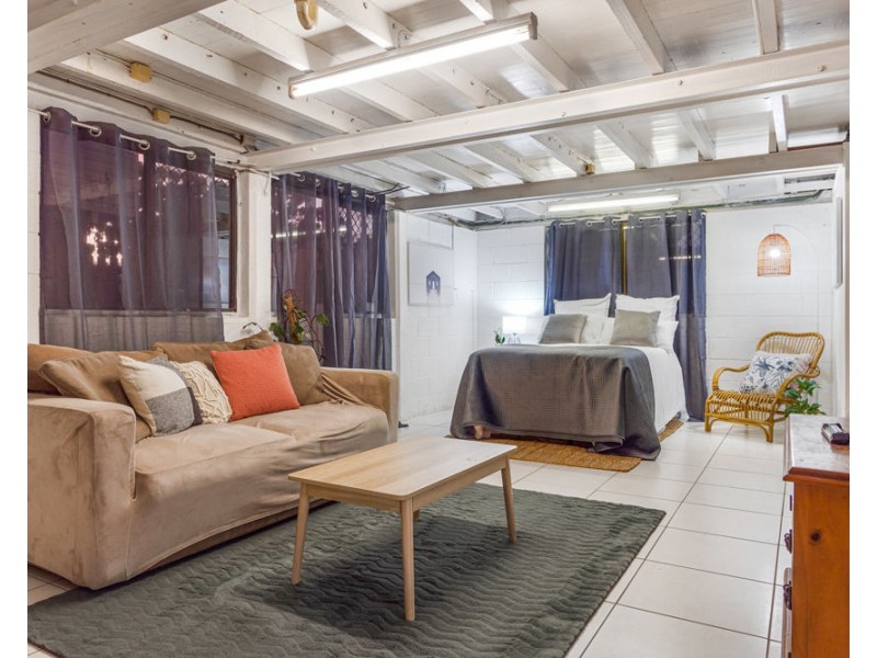 49 Malabar Street, Wynnum West QLD 4178