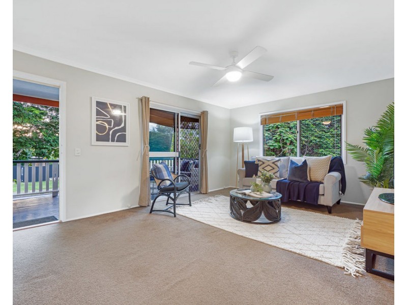 76 Duncan Street, Wynnum West QLD 4178