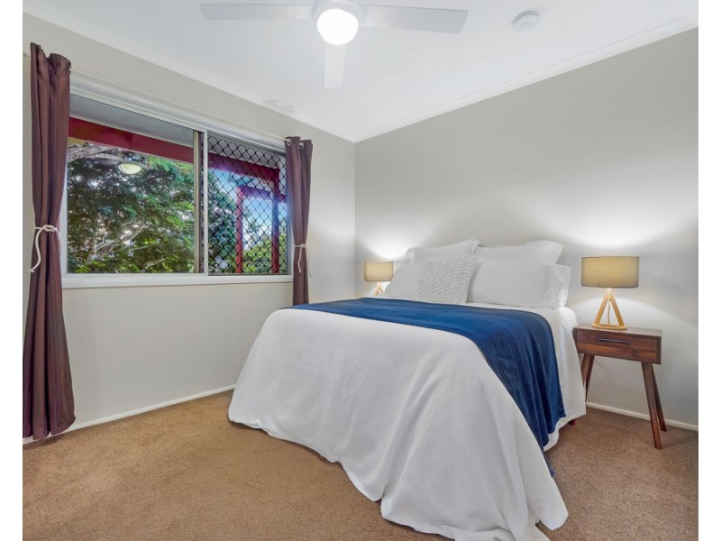 76 Duncan Street, Wynnum West QLD 4178