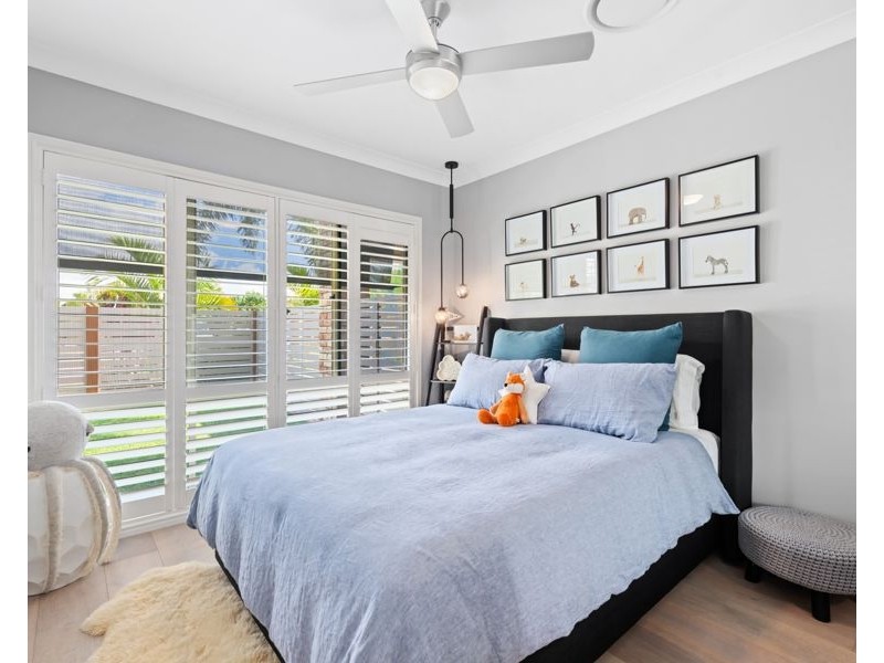 28 Fennessy Close, Wakerley QLD 4154