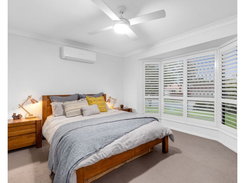 12 Friend Street, Wakerley QLD 4154