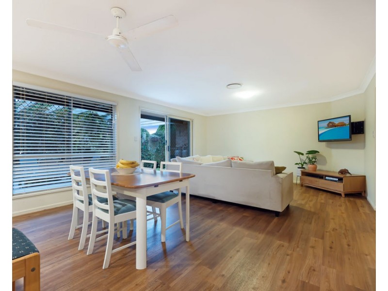 12 Templar Street, Wynnum West QLD 4178