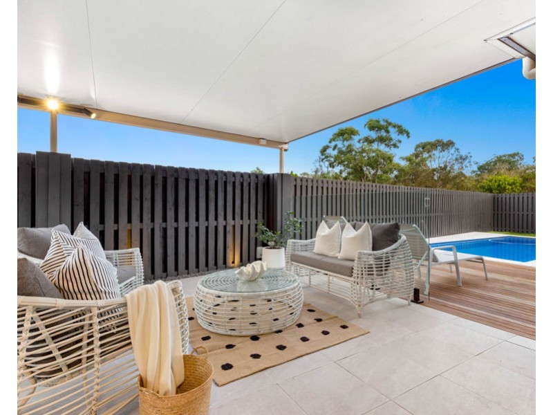 1 Brighton Court, Wakerley QLD 4154