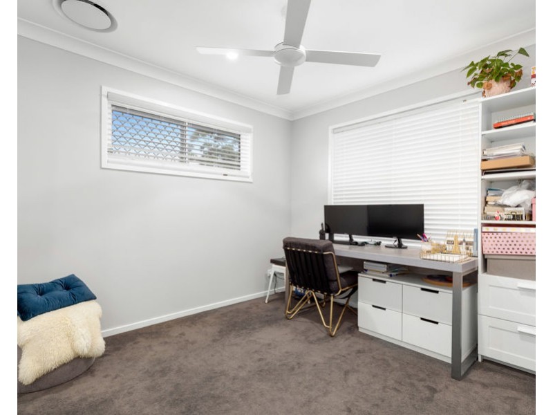 1 Brighton Court, Wakerley QLD 4154