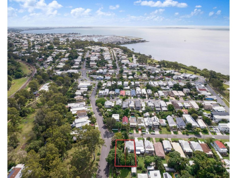 30 Ambool Street, Lota QLD 4179