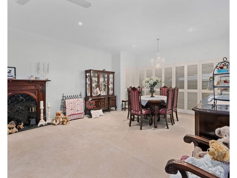 7 Franklin Street, Wakerley QLD 4154